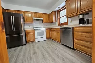 61 Randall Wood Dr, Montague, MA 01351 - Photo 10