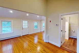 17 Lyndale Ave, Gloucester, MA 01930 - Photo 10