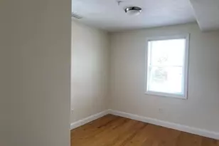 277 Pawtucket St, Lowell, MA 01854 - Photo 12