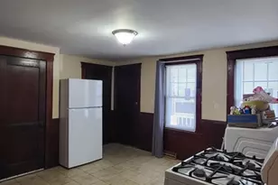 9 Bradstreet Ave, Lowell, MA 01851 - Photo 4