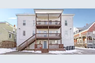 129 S Elm St, Haverhill, MA 01835 - Photo 4