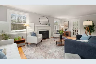 569 Chestnut St, Needham, MA 02492 - Photo 4