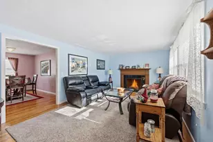 46 Hadley St, Springfield, MA 01118 - Photo 6