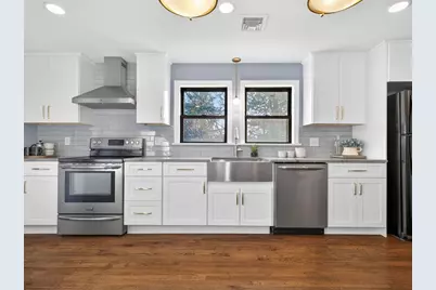 10 Chipman St #10, Medford, MA 02155 - Photo 1