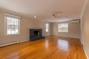 20 Kimberly Cir, Longmeadow, MA 01106 - Photo 14