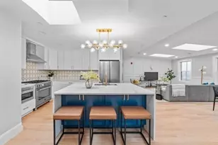 30 Dighton St, Boston, MA 02135 - Photo 8