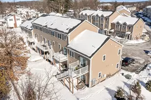 7 Gorham St, Chelmsford, MA 01824 - Photo 10