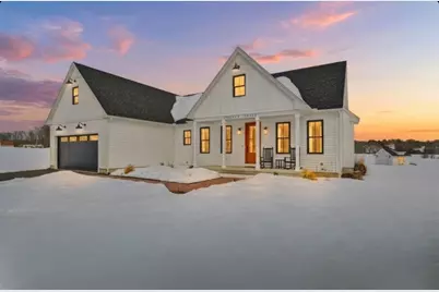 23 Morgan St, Granby, MA 01033 - Photo 2