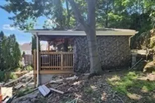 16 Tremont St, Peabody, MA 01960 - Photo 14