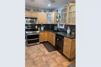 16 Tremont St, Peabody, MA 01960 - Photo 4