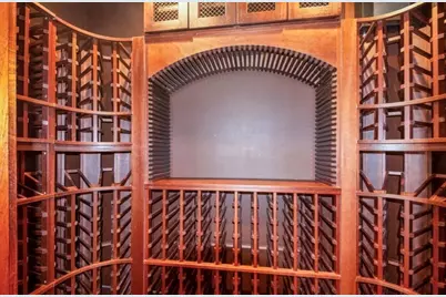 99 Old Colony Road, Wellesley, MA 02481 - Photo 18