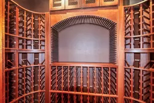 99 Old Colony Rd, Wellesley, MA 02481 - Photo 18