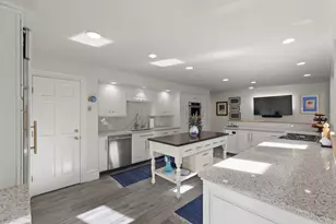 701 Country Way, Scituate, MA 02066 - Photo 4