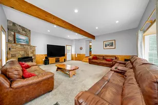11 Longwood Dr, Lunenburg, MA 01462 - Photo 8
