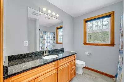 11 Longwood Dr, Lunenburg, MA 01462 - Photo 20