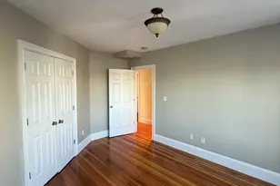 45 Houghton St, Boston, MA 02122 - Photo 6