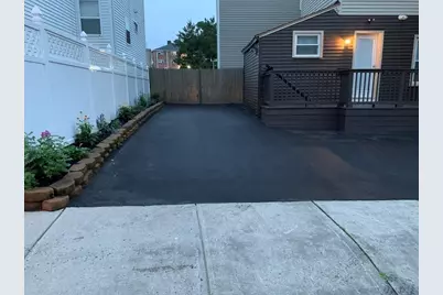 27 Phillips St #1, Malden, MA 02148 - Photo 10