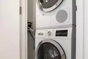 100 Lovejoy Wharf, Boston, MA 02114 - Photo 10