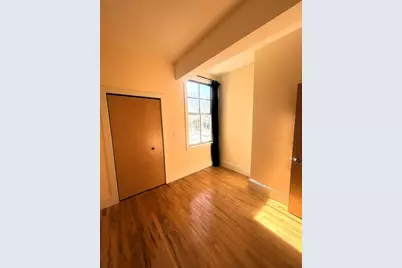 17 Ivaloo St #9, Somerville, MA 02143 - Photo 8