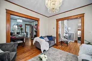 8 Hillview Ave, Boston, MA 02131 - Photo 16