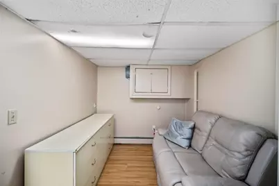 8 Hillview Ave, Boston, MA 02131 - Photo 30