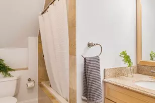 148 Lowell St, Somerville, MA 02143 - Photo 16