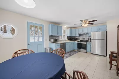 65 Old Farm Rd, Westfield, MA 01085 - Photo 4