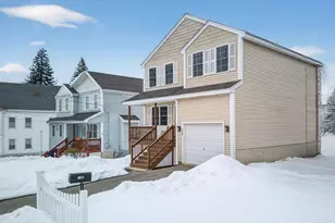12B Stevens St, Lawrence, MA 01843 - Photo 2