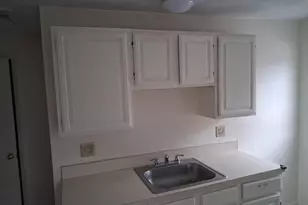 101 Vine St, Saugus, MA 01906 - Photo 2