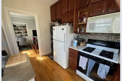 169 Washington St #9, Newton, MA 02458 - Photo 2