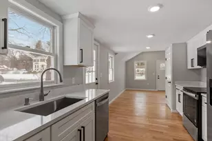 31 Birch Rd, Westford, MA 01886 - Photo 2