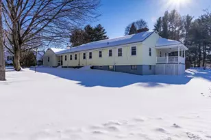 12 Curve St, Waltham, MA 02452 - Photo 34