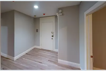 466 Commonwealth Ave #406, Boston, MA 02215 - Photo 6