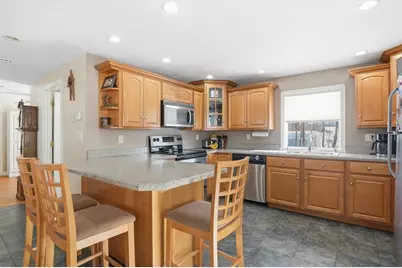 66 Racicot Avenue, Webster, MA 01570 - Photo 10