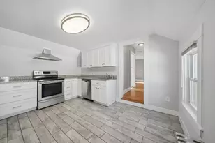 20 Wilson, Natick, MA 01760 - Photo 2