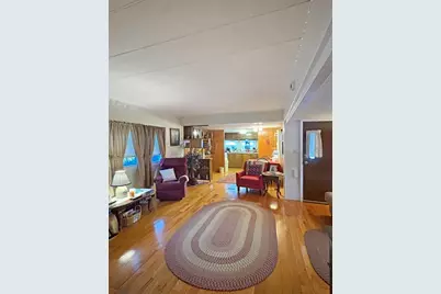 9 King Dr, Wareham, MA 02576 - Photo 4