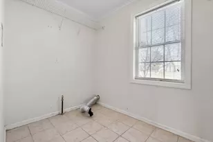 27 Stillman St, Framingham, MA 01702 - Photo 12