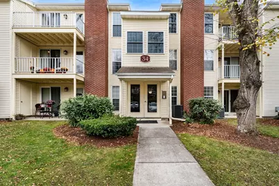 34 Walden Dr #5, Natick, MA 01760 - Photo 2