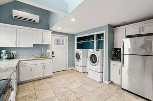 13 Fayette St, Beverly, MA 01915 - Photo 8