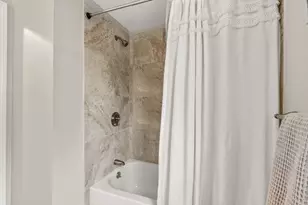 13 Fayette St, Beverly, MA 01915 - Photo 18