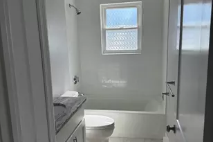 15 Washington St, Plainville, MA 02762 - Photo 6