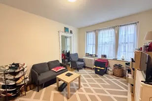 64 Queensberry St, Boston, MA 02215 - Photo 2