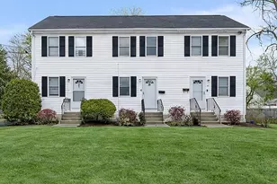 35 Colonel Bell Dr, Brockton, MA 02301 - Photo 1