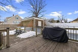 421 Maxfield St, New Bedford, MA 02740 - Photo 24