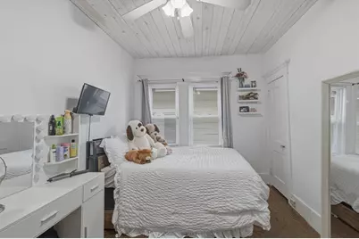 421 Maxfield St, New Bedford, MA 02740 - Photo 16