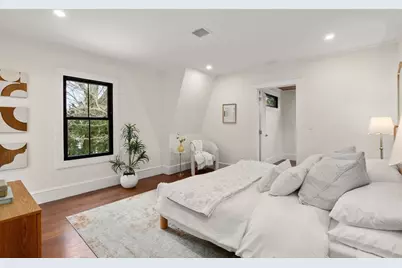 25 Barnard Ave, Watertown, MA 02472 - Photo 16