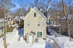 73 Hudson St, Milton, MA 02186 - Photo 32