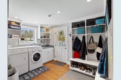 6 Meadowbrook Rd, Wellesley, MA 02481 - Photo 24