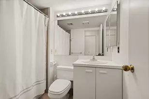 380 Place Ln, Woburn, MA 01801 - Photo 22