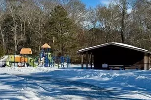 26 Highland St, Mashpee, MA 02649 - Photo 20